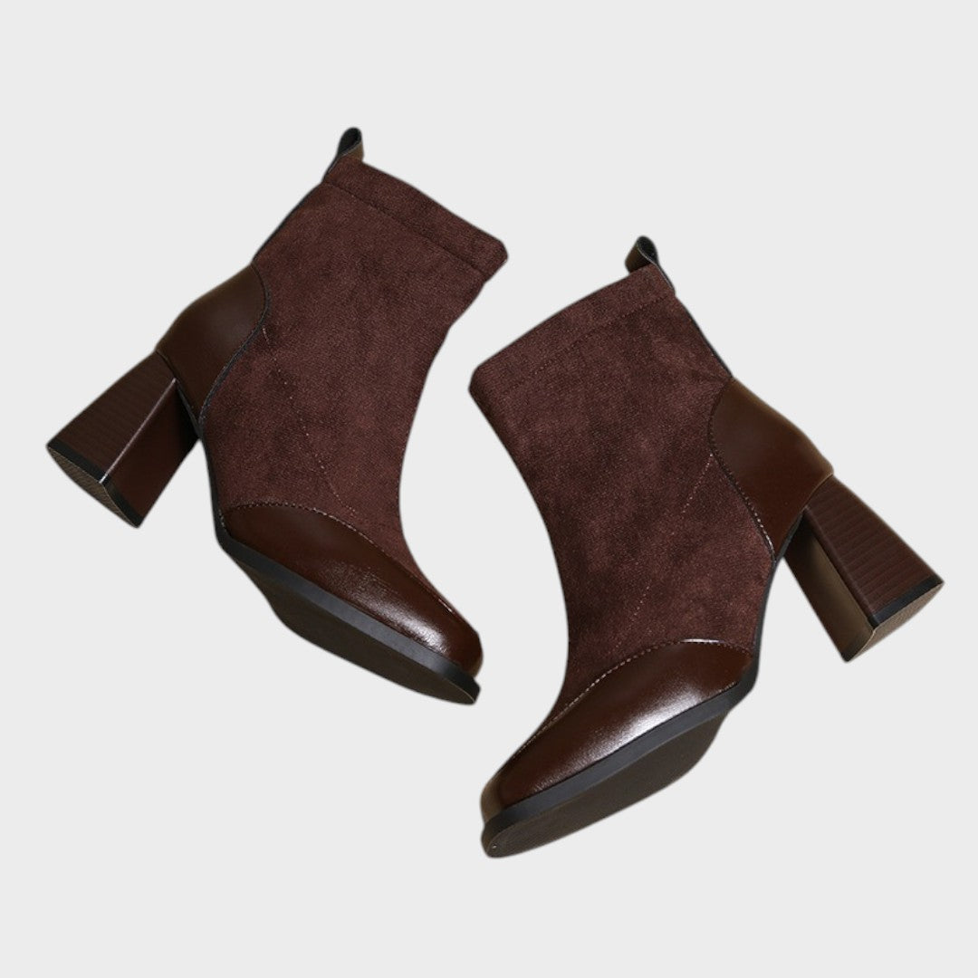 Women's Boots with Decorative Details, photo 2