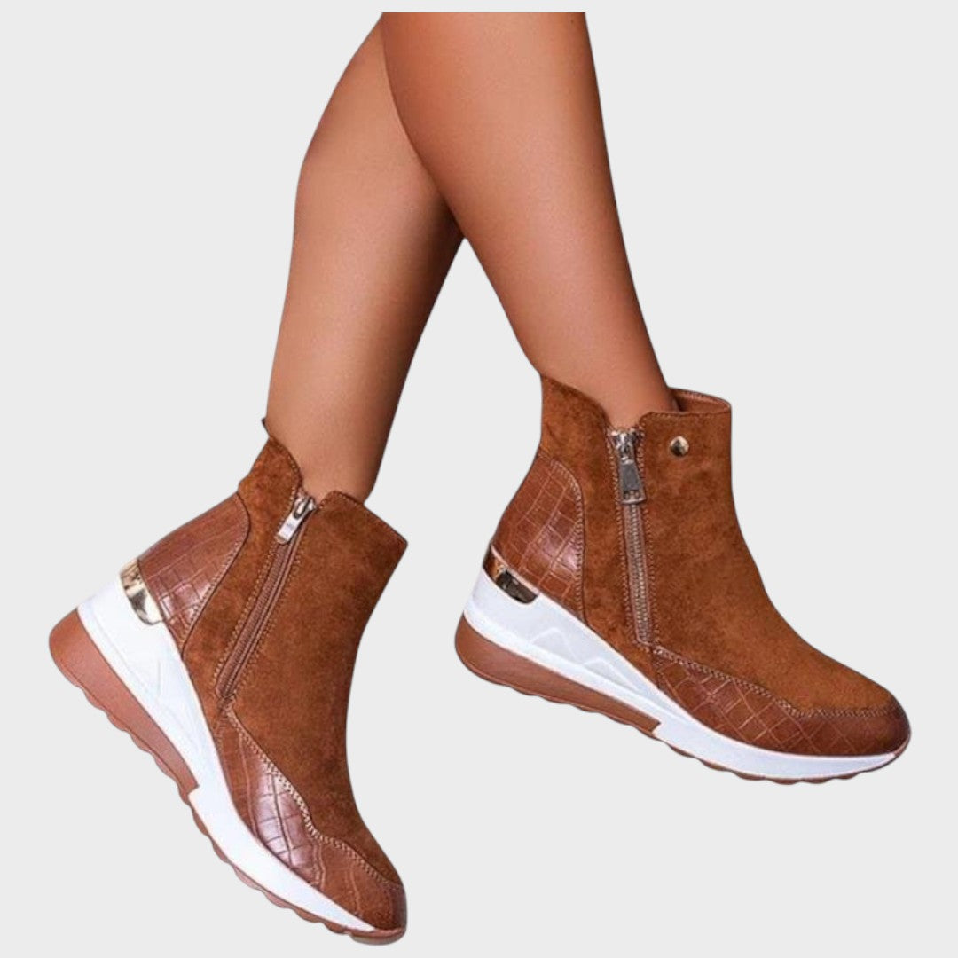 Women's Side-Zip Boots in Brown