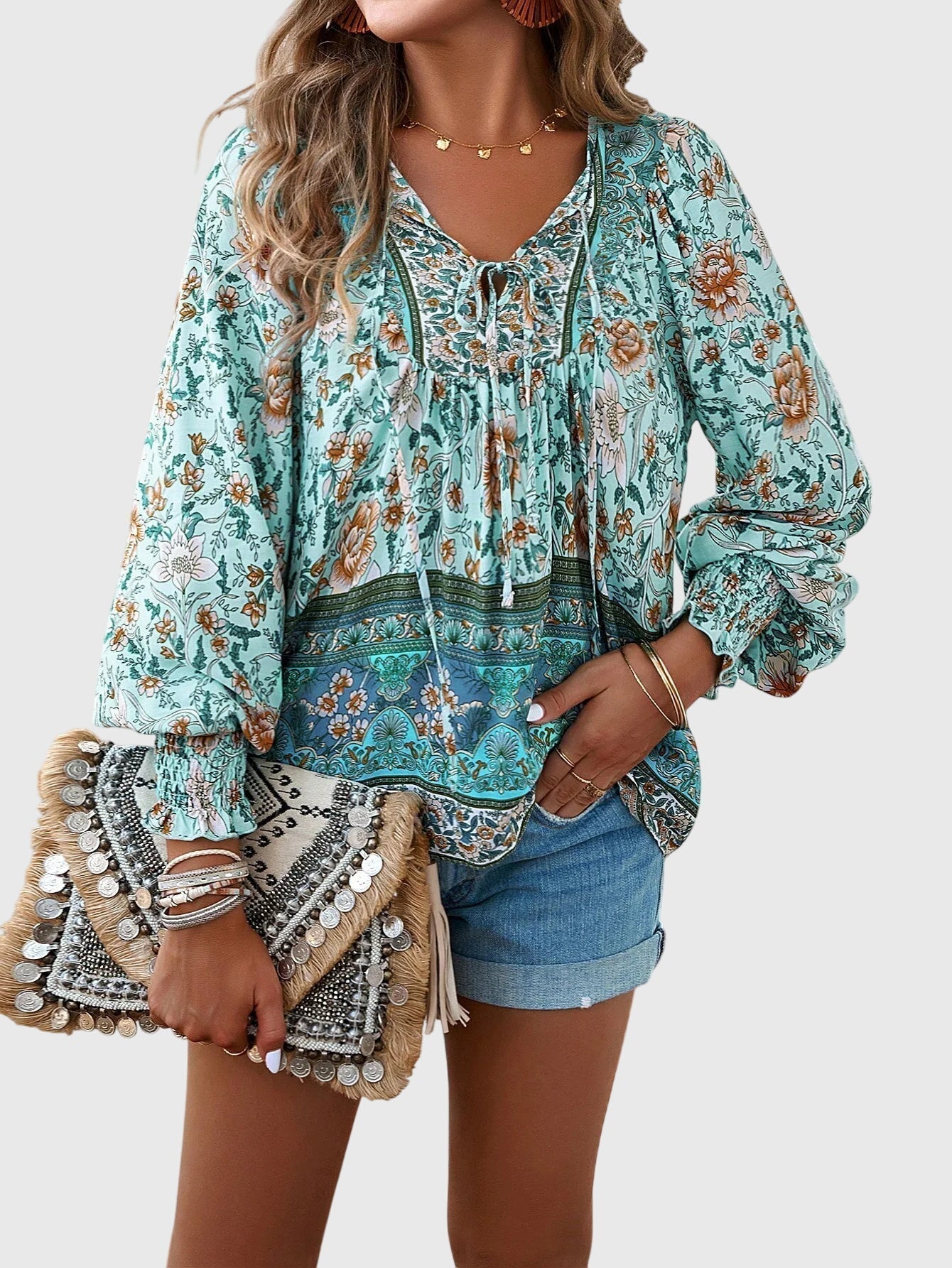 Women's Elegant Pullover in Blue