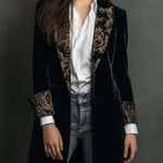 Léontine | Fitted Black Baroque Printed Blazer