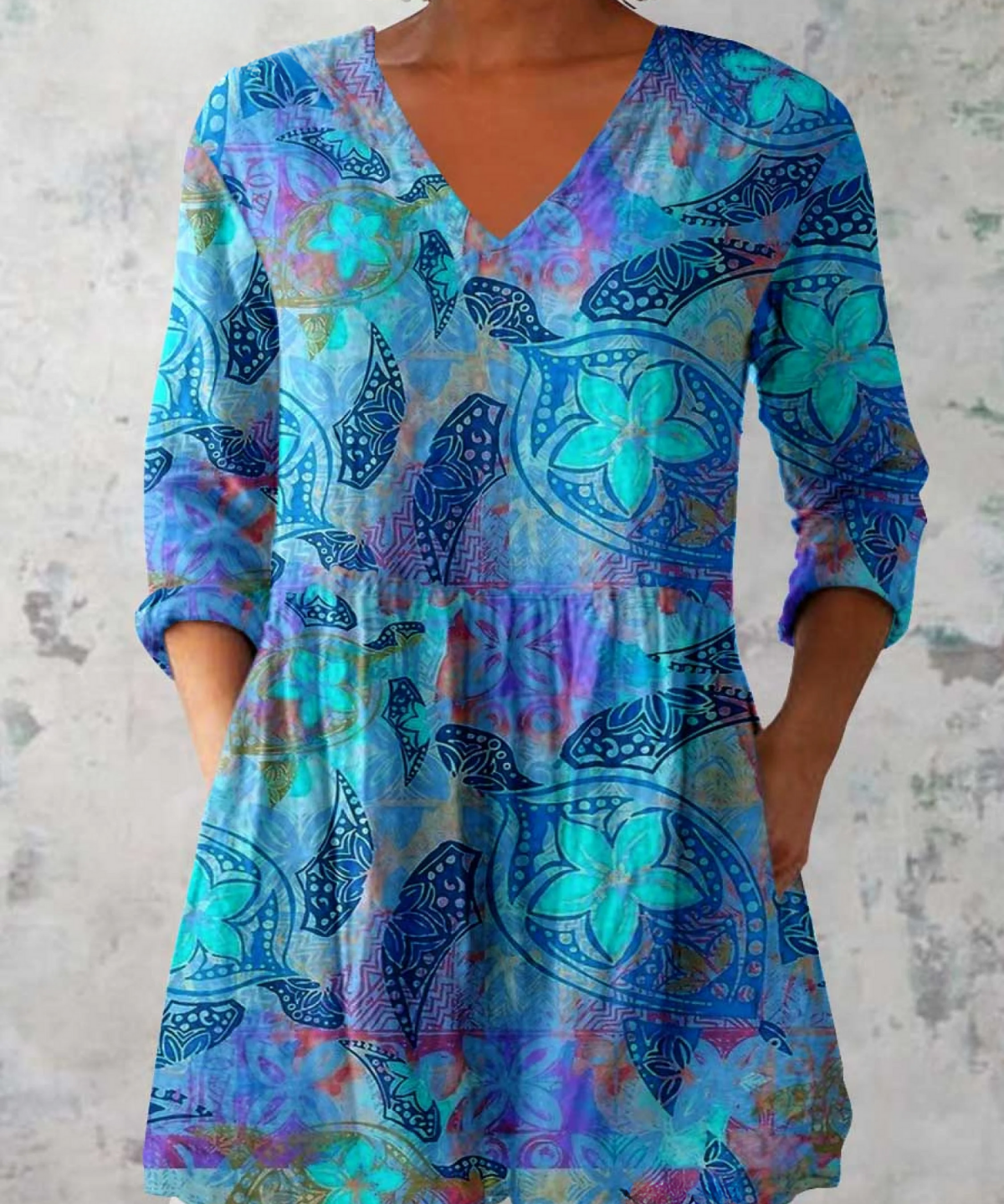 Juliette Long Blouse with V-Neck in Blue