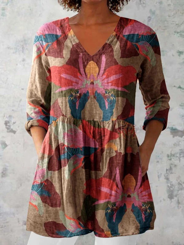 Sarah Long Blouse with V-Neck in Multicolor