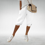 Sophie Capri Pants with a Relaxed Fit in White