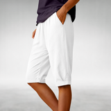 Jenna Everyday Shorts with a Relaxed Fit in White