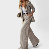 Women's Elegant Outfit – Molly, photo 2