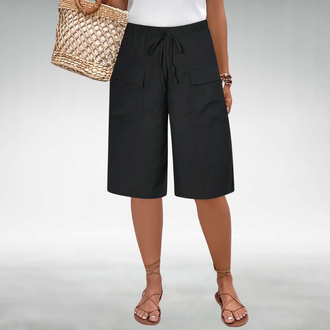 Rose Everyday Shorts with a Relaxed Fit in Black