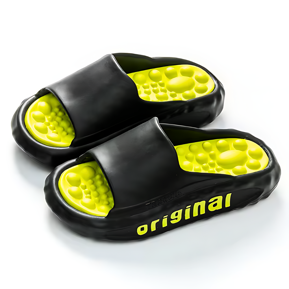Sandy Comfort Sandals in Black Clouds