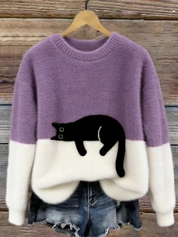 Women's Soft Cat Graphic Sweater in Purple