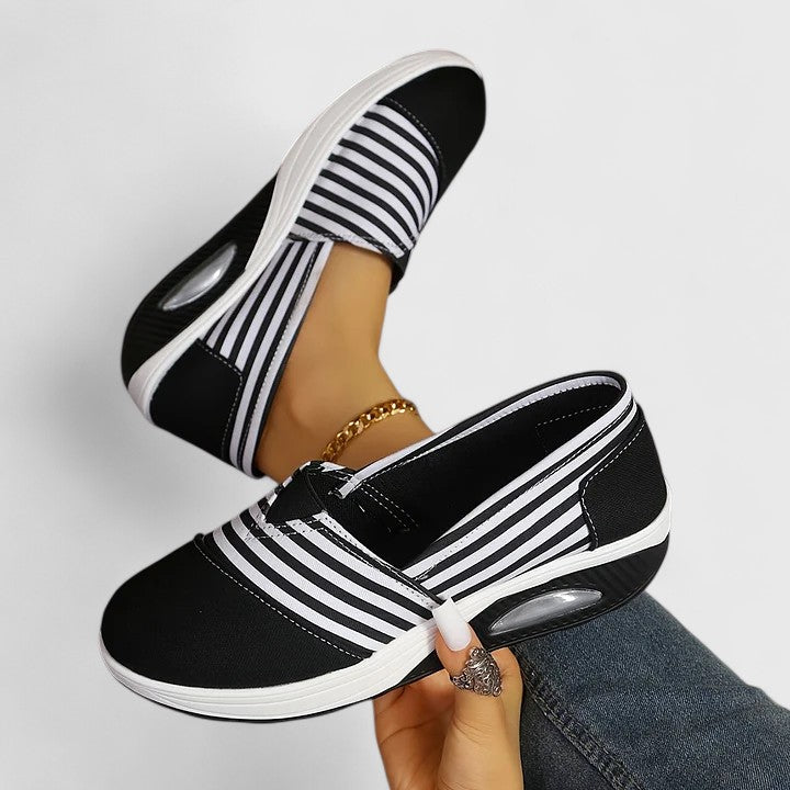 Julia Comfort Sneakers, photo 7