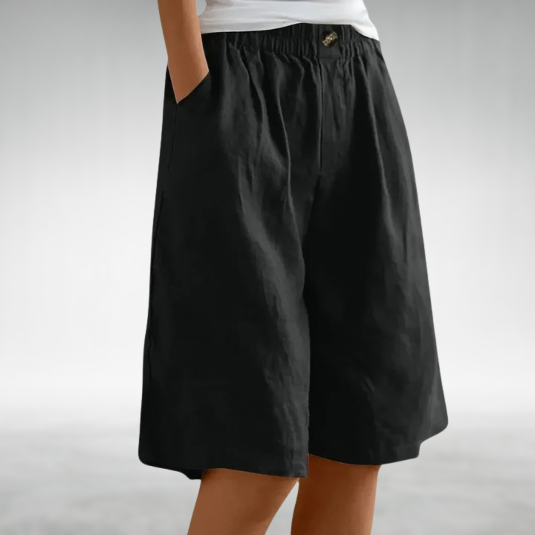 Women's Everyday Shorts with a Flattering Fit in Black