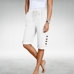 Toneth Everyday Shorts with a Relaxed Fit in White