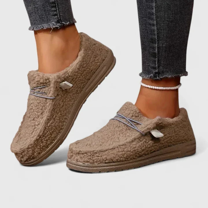 Nia Comfort Loafers in Khaki