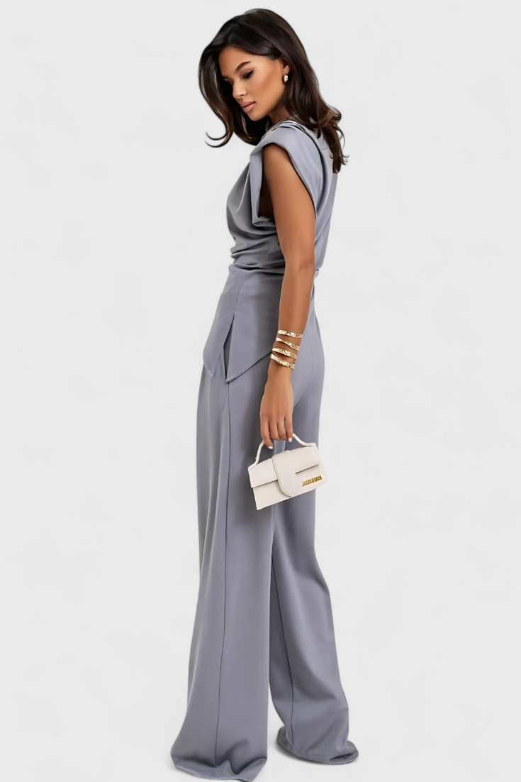 Asymmetrical Set with Draped Shoulders and Flared Pants, photo 10