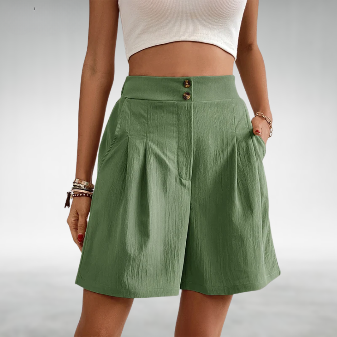 Mina Everyday Shorts with a Relaxed Fit in Green