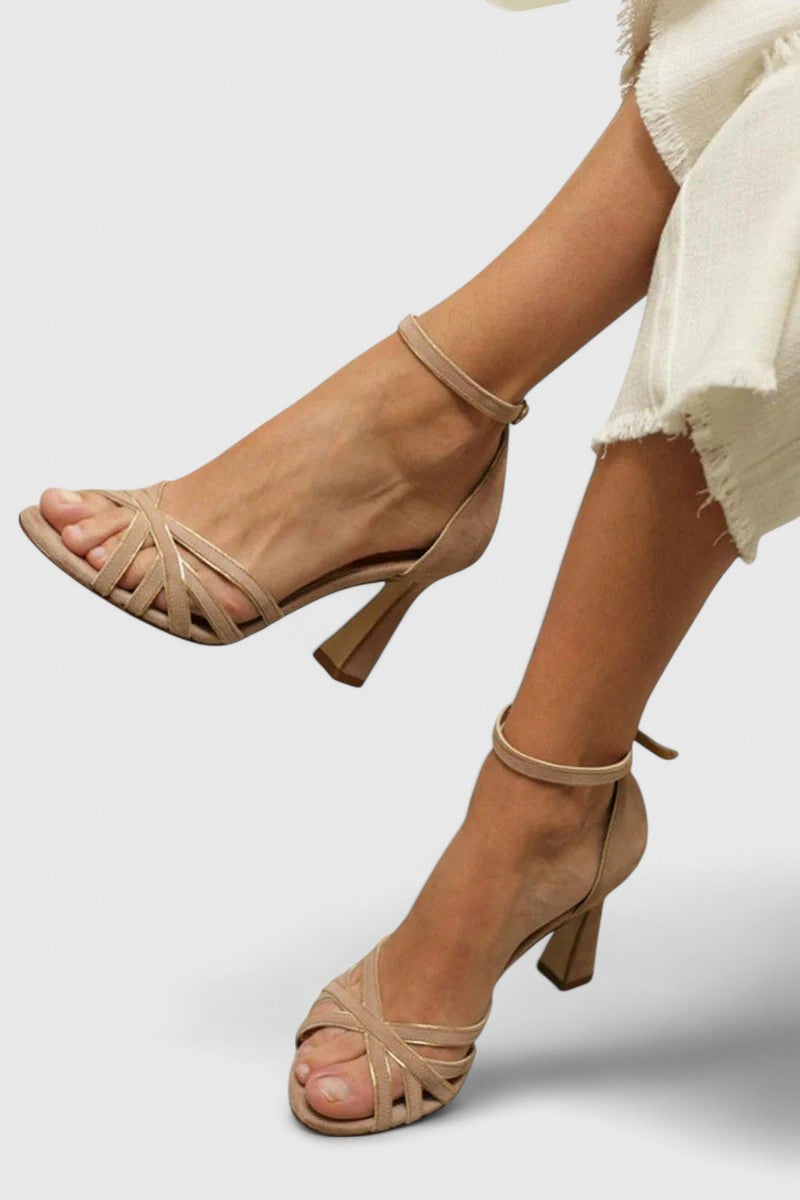 Daniliza Elegant Heels in Brown