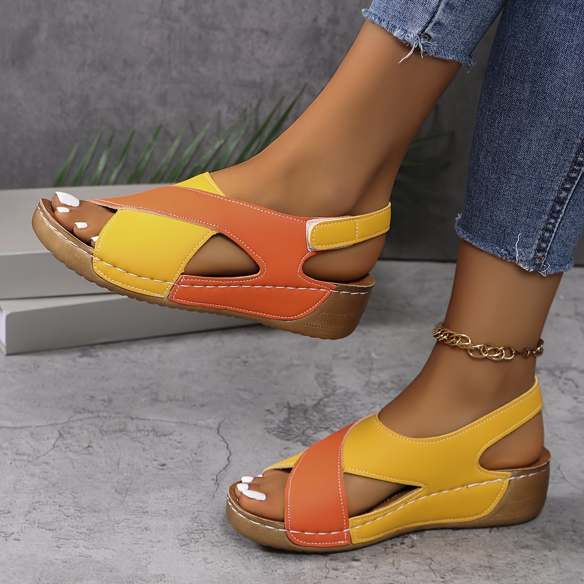 Women's Ultra Comfortable Sandal in Orange