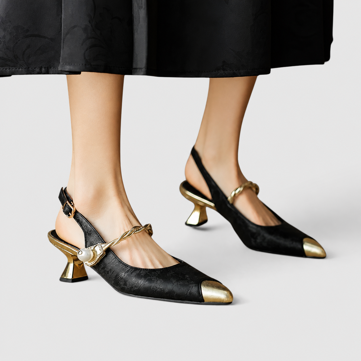 Seraphyane Comfort Heels in Black