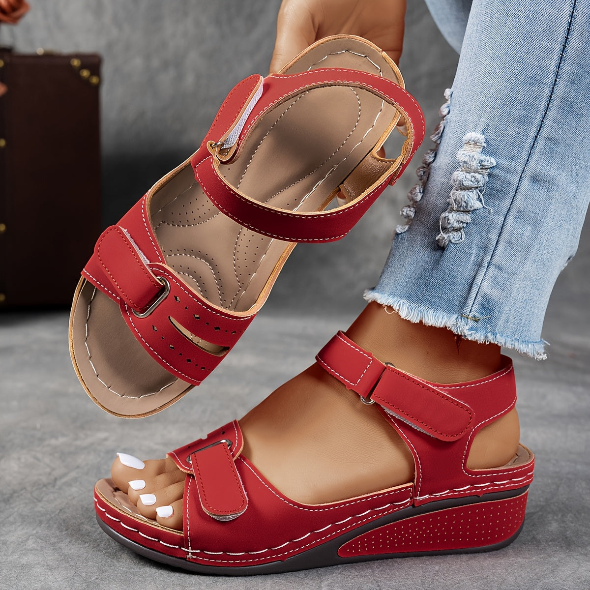 Women's Comfort Sandals in Red