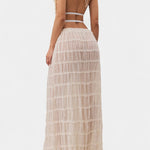 Halter Neck Pleated Ensemble with Flowing High-Waisted Skirt, photo 5