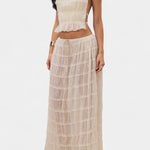 Halter Neck Pleated Ensemble with Flowing High-Waisted Skirt, photo 4
