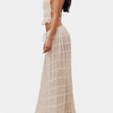Halter Neck Pleated Ensemble with Flowing High-Waisted Skirt, photo 6