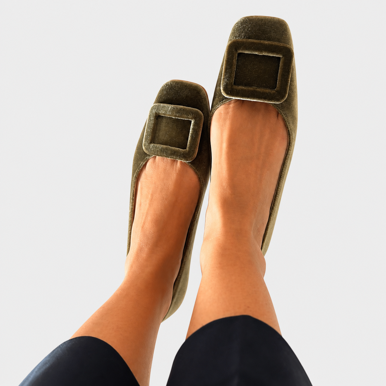 Women's Swedish leather loafers with design in Green