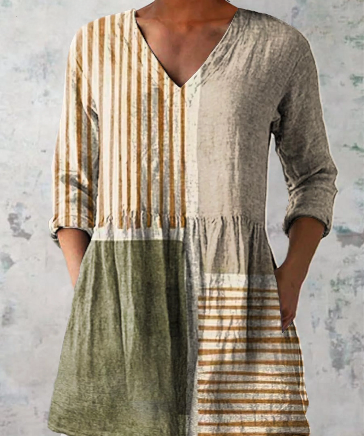 Camille Long Blouse with V-Neck in Multicolor