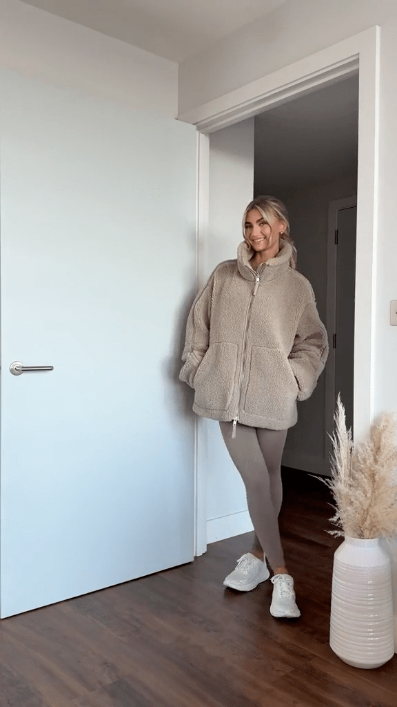 Oversized Teddy Jacket with Stand Collar, photo 15