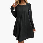 Julia Elegant Dress in Black