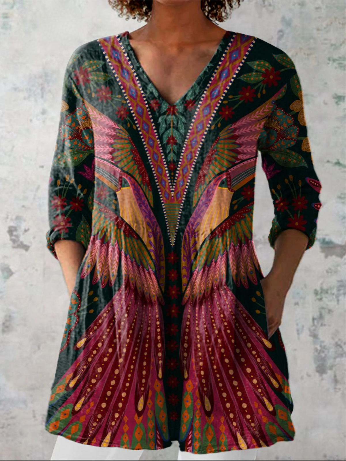 Manon Long Blouse with V-Neck in Multicolor