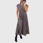 Mariana Elegant Dress in Gray