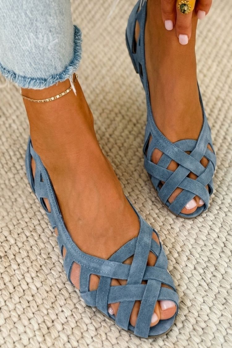 Florence Sandals in Light Blue
