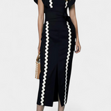 Ruffle-Sleeve Fitted Top with Wavy Accents in Black
