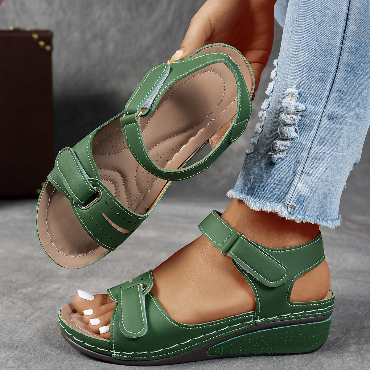 Women's Trendy Comfort Sandals in Army Green