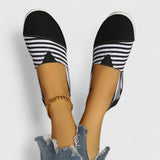 Julia Comfort Sneakers in Black