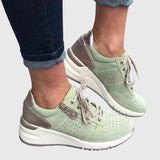 Maddie Comfort Sneakers in Green