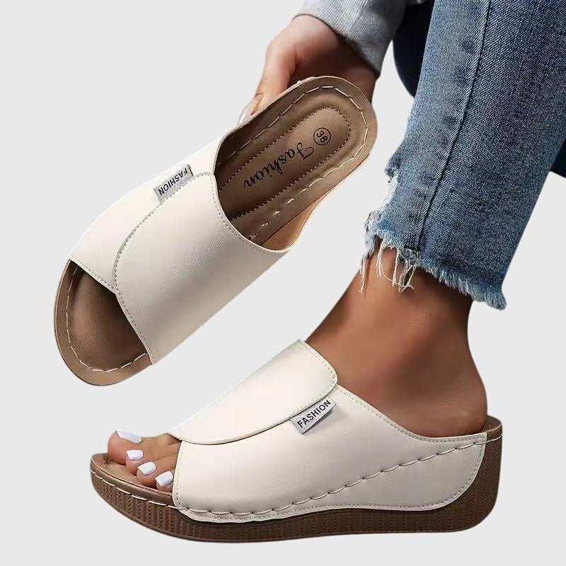 Women's Classic Comfort Walking Sandals in White