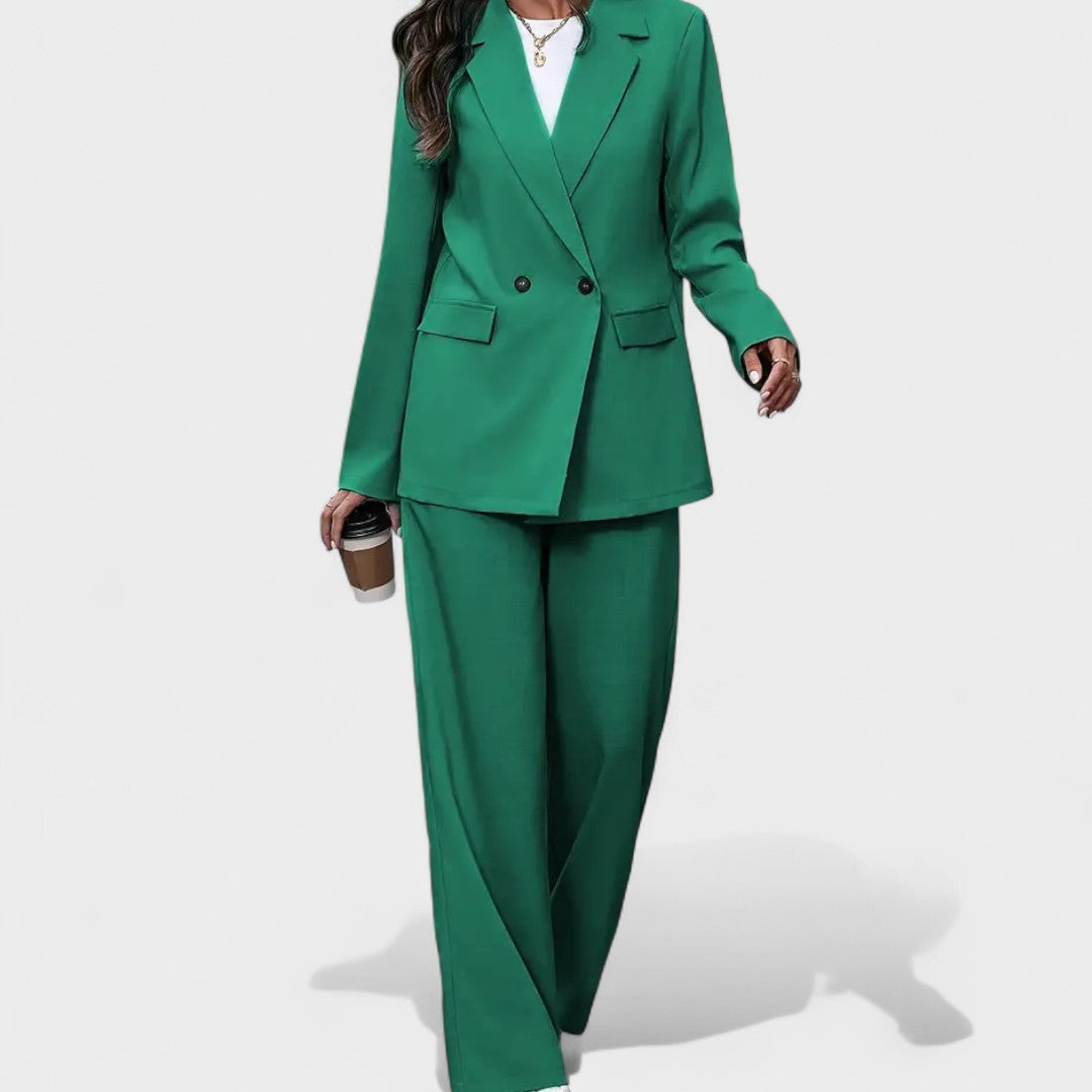Women's Elegant Outfit – Andrea in Green