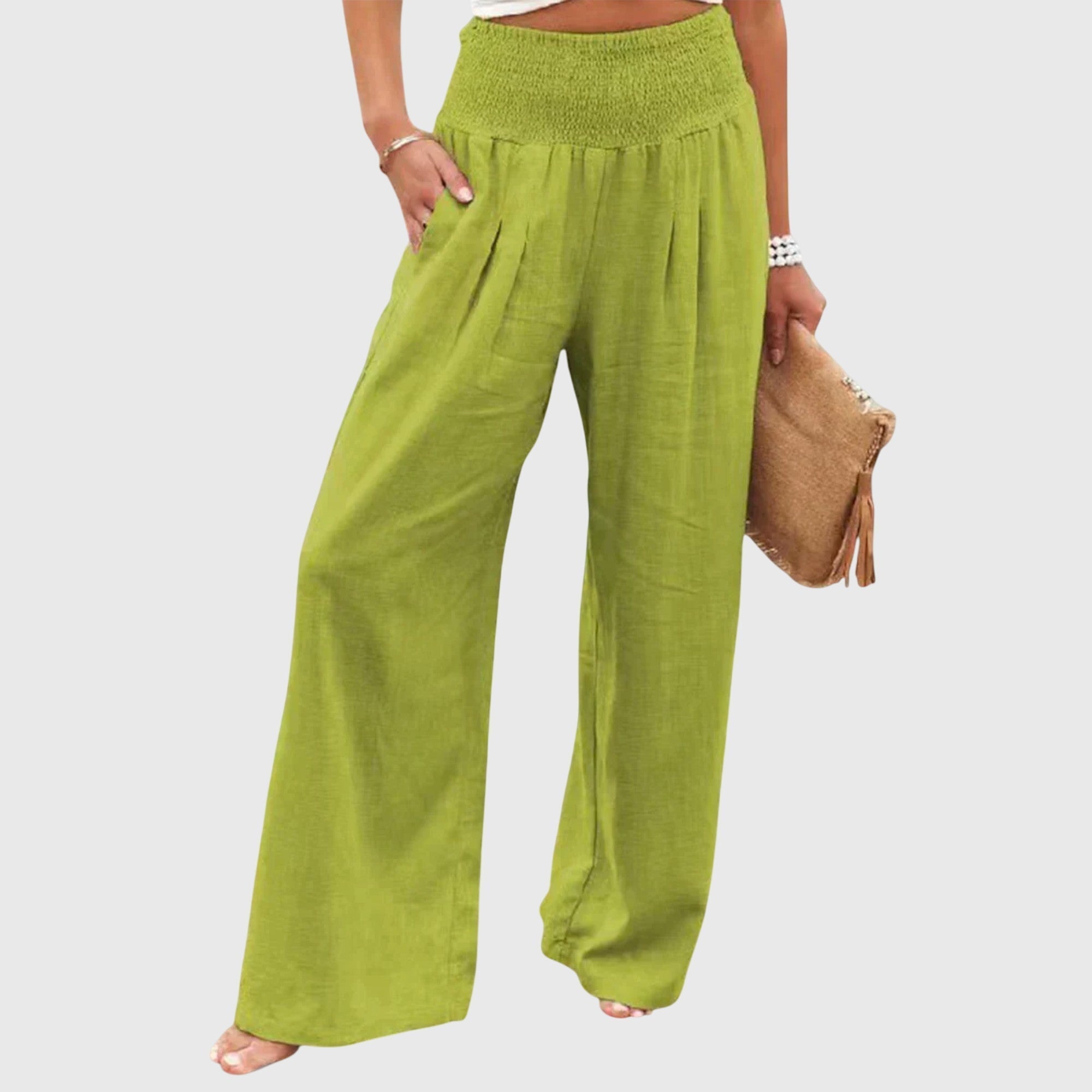 Women's Airy and Elegant Pants in Green
