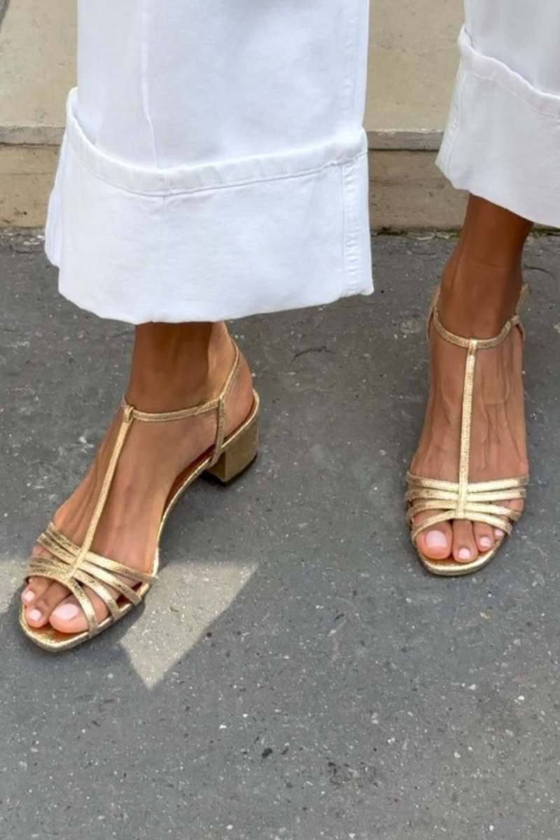 Elisetta Sandals in Gold