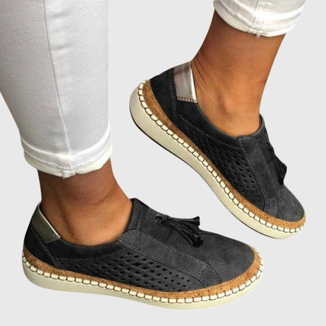 Piper Comfort Slip-Ons Sneakers in Black