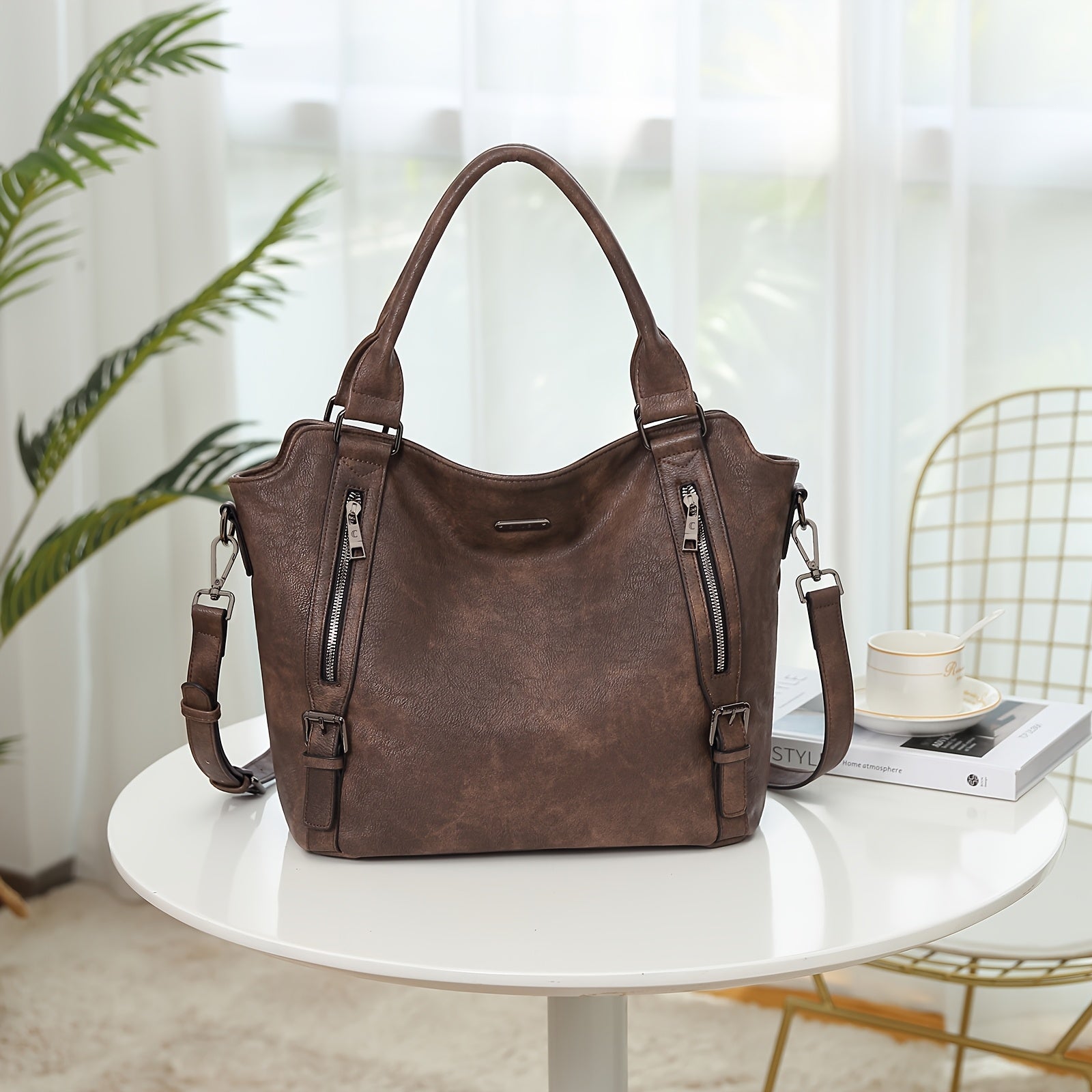 Women's Bag – Everyday Leather Carryall, photo 15