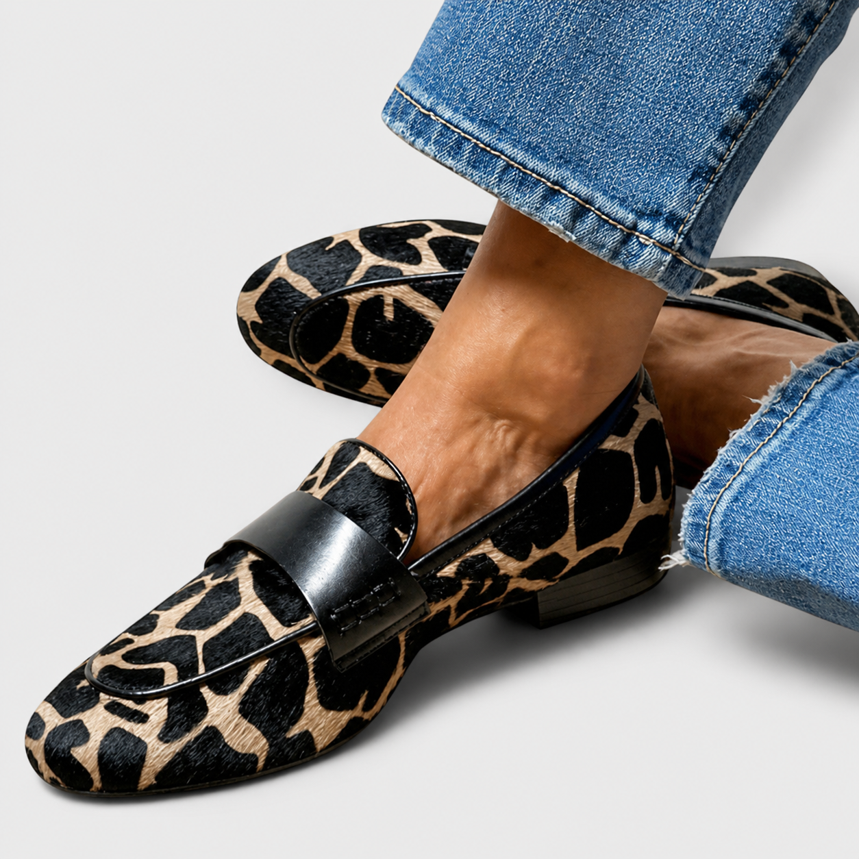 Léonie Leopard Moccasin
