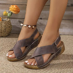 Girons Comfortable and Lightweight Sandals in Dark Brown
