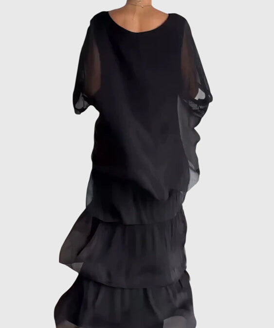 Women's Long and Flowing Elegant Dress, photo 2