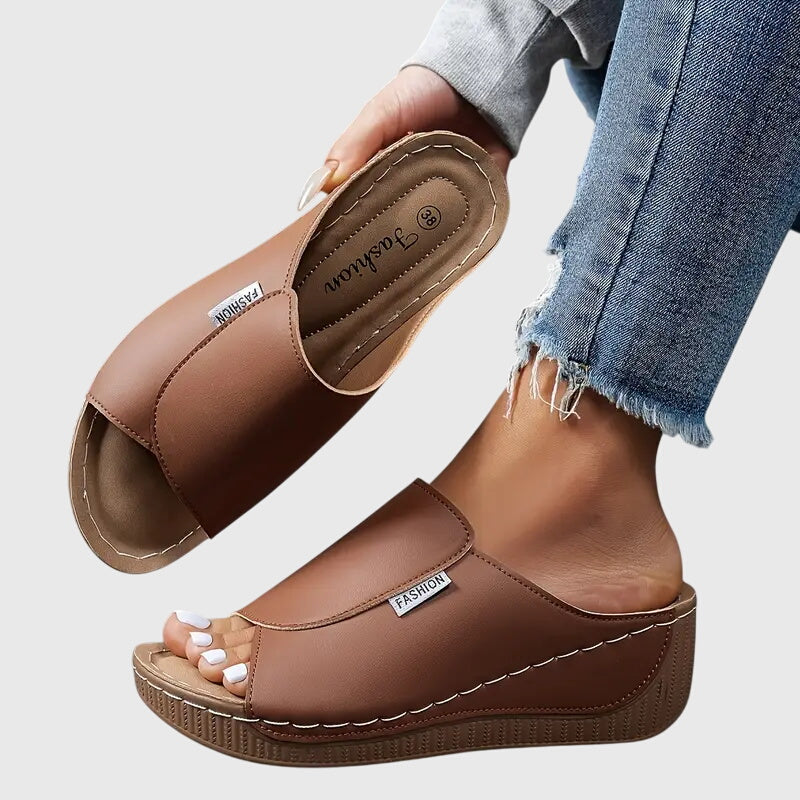 Women's Classic Comfort Walking Sandals in Brown
