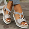 Women's Comfort Sandals with Optimal Support in Silver