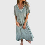 Women's Elegant Lightweight V-Neck Dress in Green
