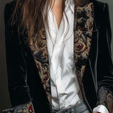 Léontine | Fitted Black Baroque Printed Blazer