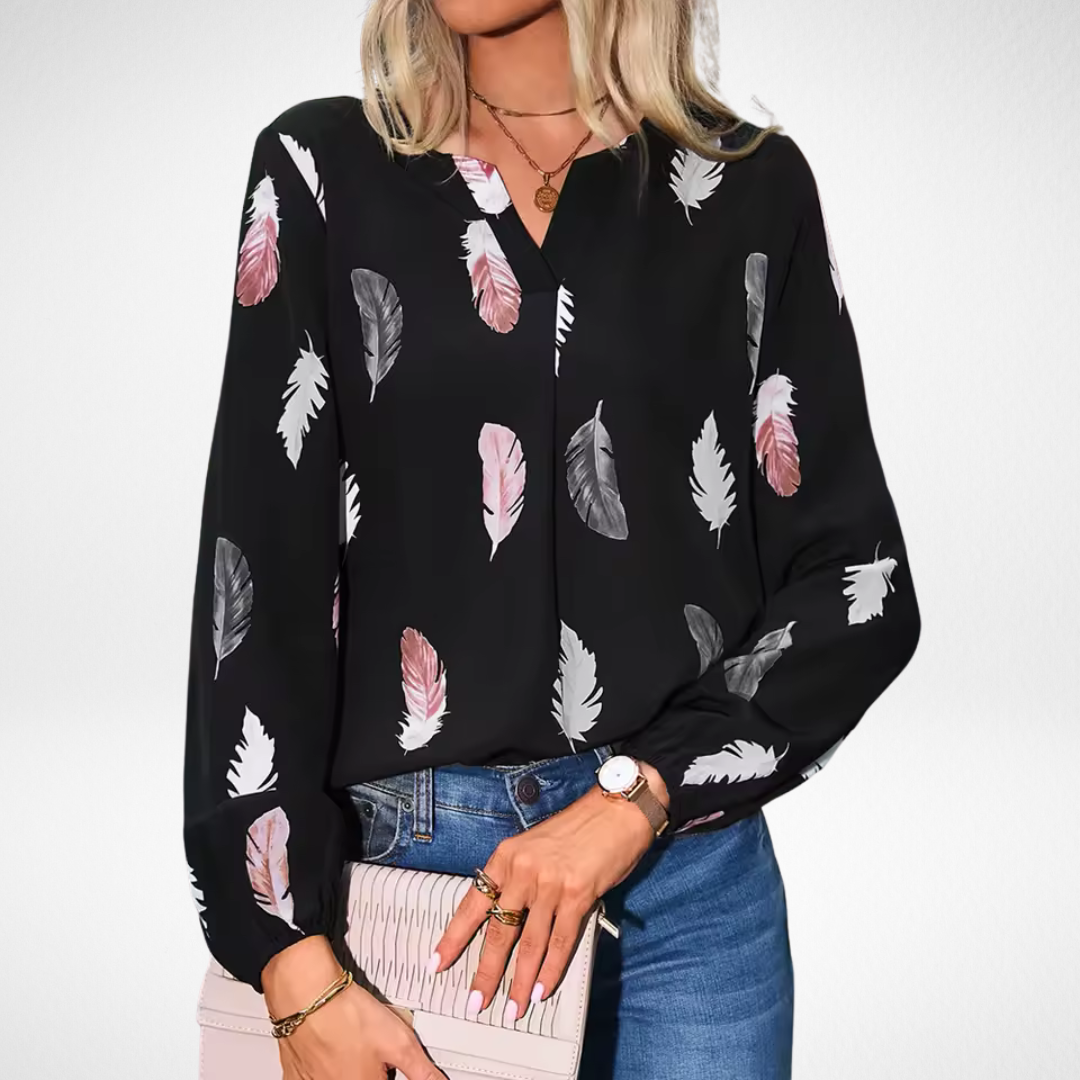 Women's Confidence Fit Blouse in Black